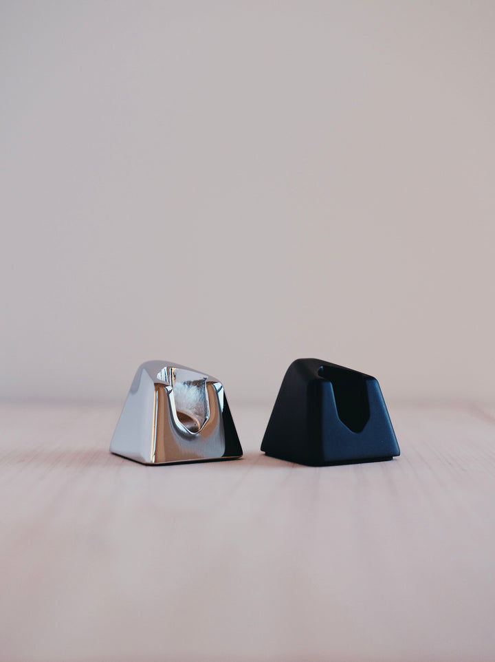 Leaf Razor Stand