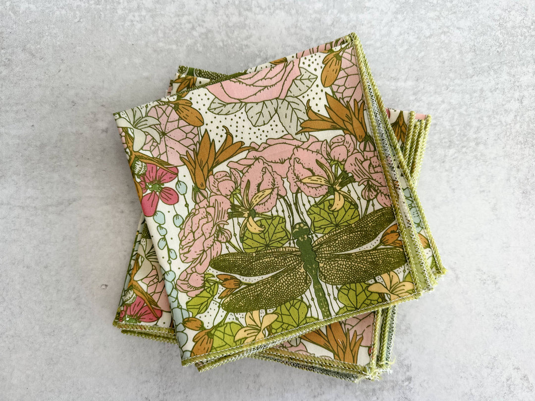 Dragonfly Garden Cloth Napkins - Set of 4