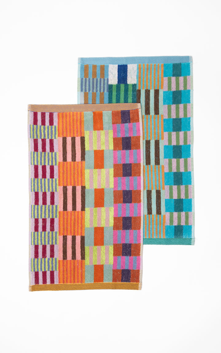 Guest Towel Duo #83 Tulip Quilt