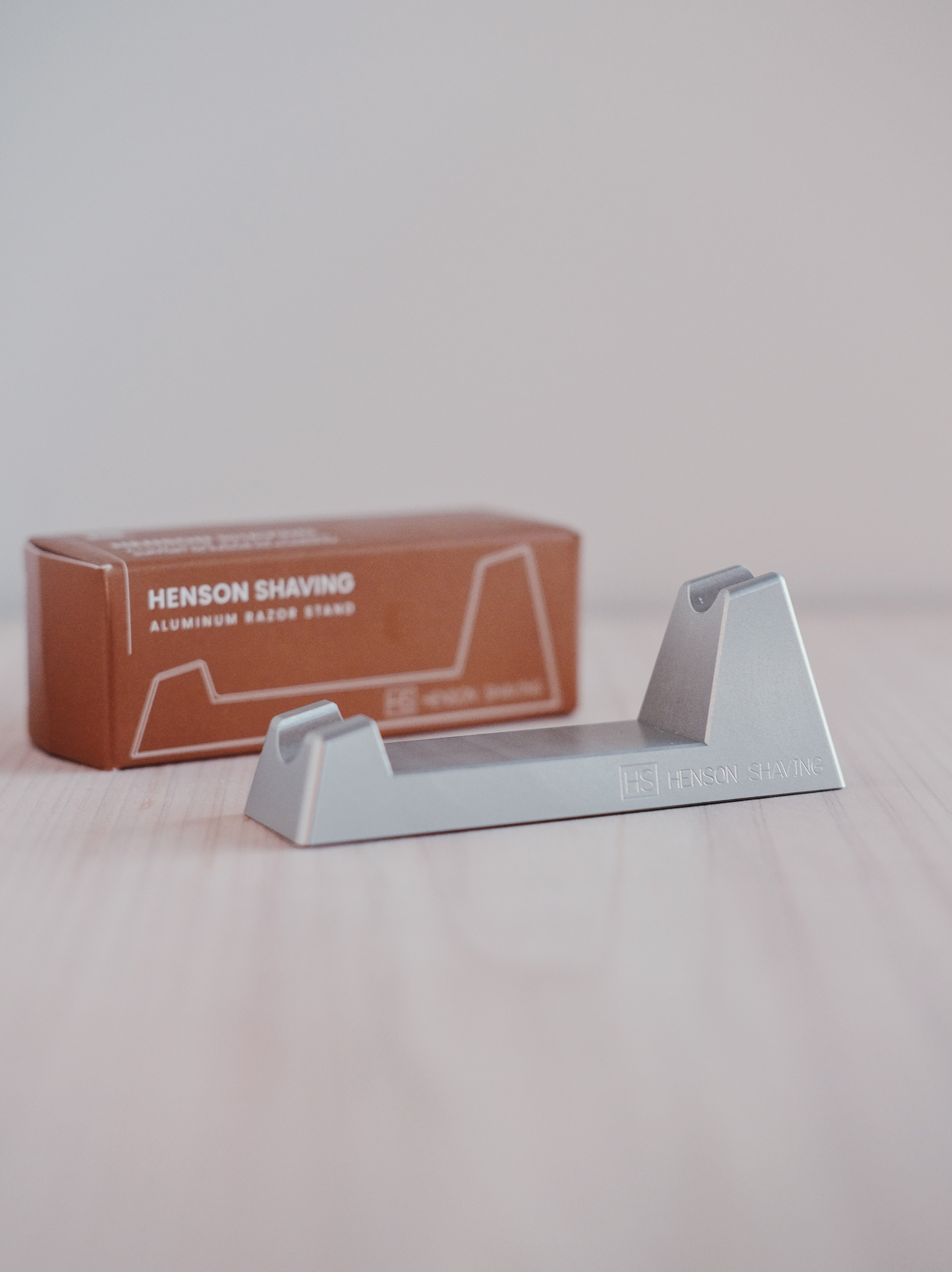 The Henson Razor Stand – Green Tiger & Co.