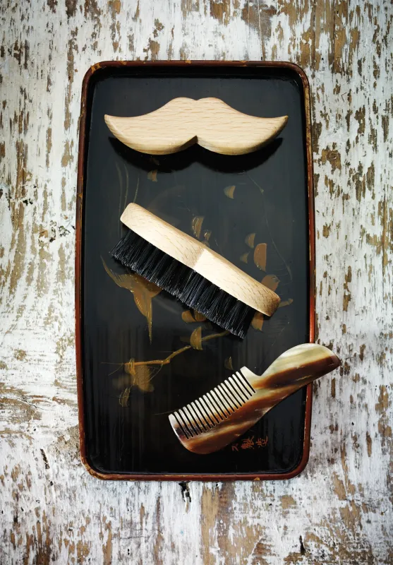 Horn Beard Comb