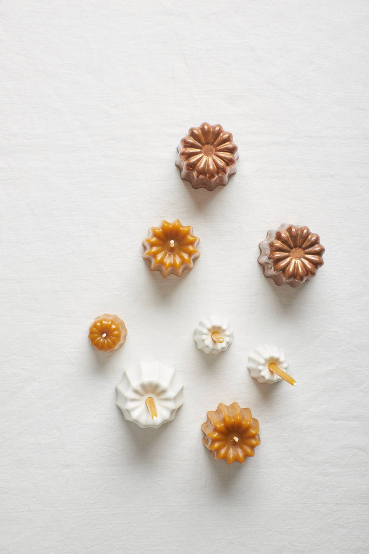 Molasses Canelé