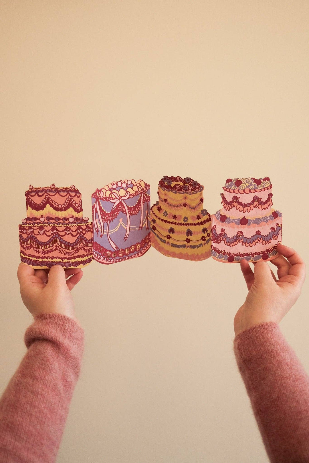 BIRTHDAY CAKE CONCERTINA GREETING CARD