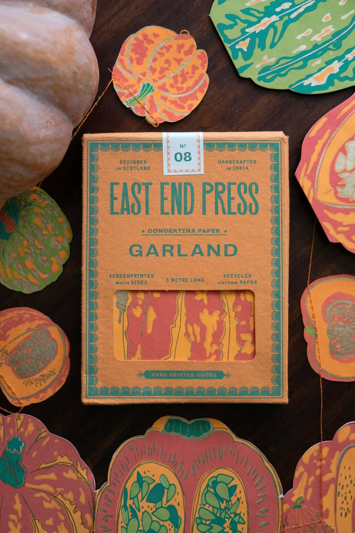 PUMPKINS CONCERTINA GARLAND