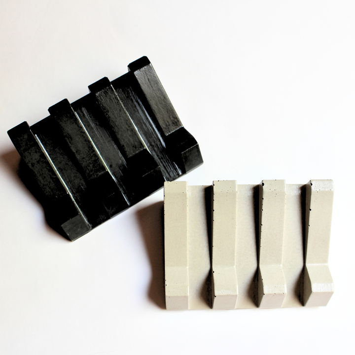 Self-Draining Soap Dish