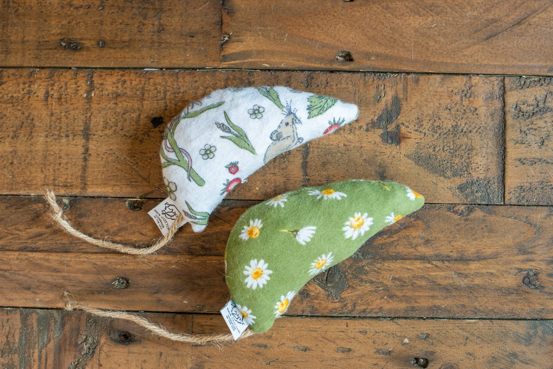 Planet B, Inc. Scrap Fabric Cat Toys